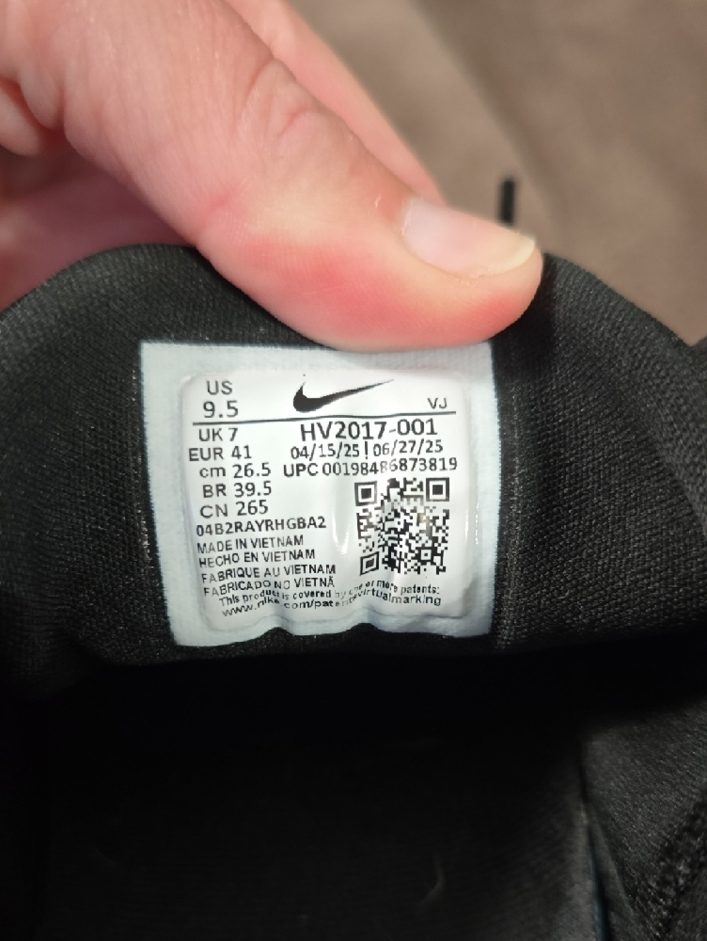 Nike Metcon 7 Black With Silver Speckles Sneakers with Pale Pink Sole - Picture 6 of 9